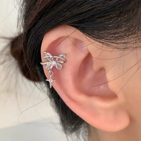 Butterfly charm ear cuff【R0579】