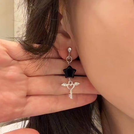 Angel & star charm earring【R0581】