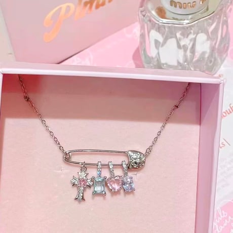 Cross pin charm necklace【R0584】