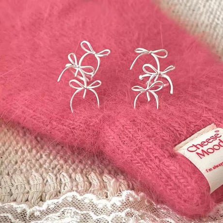 Three ribbon ear cuff【R0574】