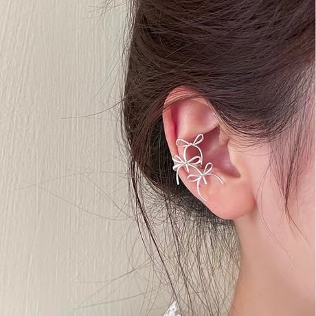 Three ribbon ear cuff【R0574】