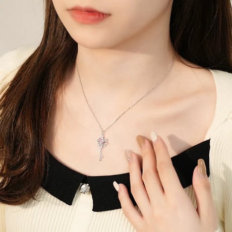Key pink heart necklace【R0592】