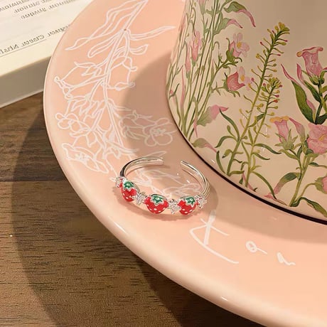Apple & strawberry ring【R0583】