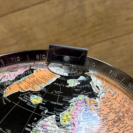 Black Ocean Globe