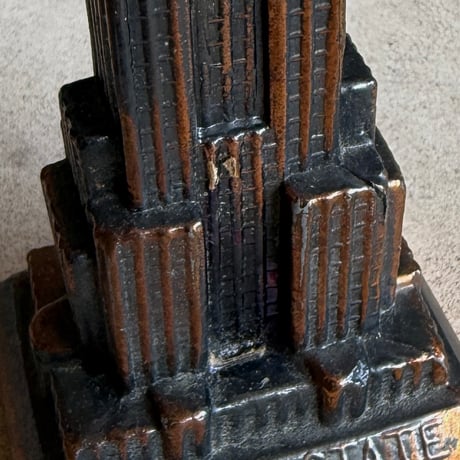 1248ft Empire State Building