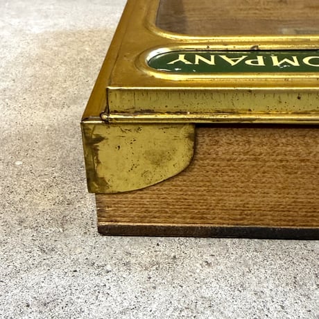 Biscuit Display Case