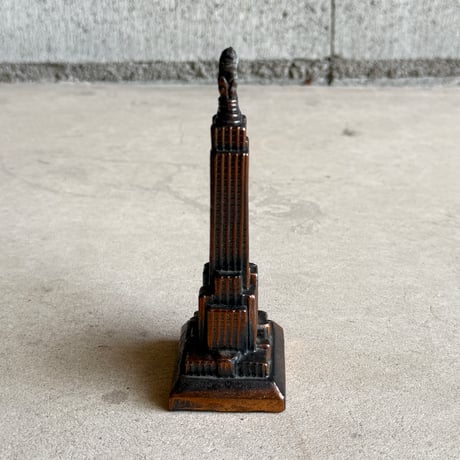 1248ft Empire State Building