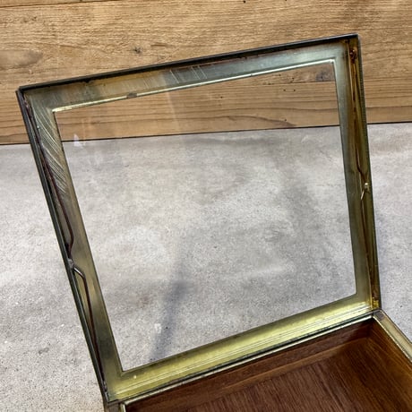 Biscuit Display Case