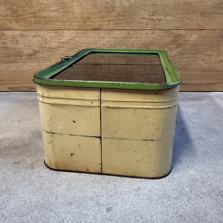 Bread Box