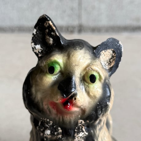 Chalkware Cat