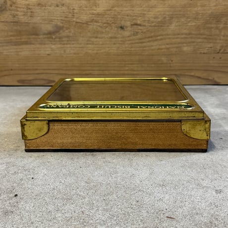 Biscuit Display Case