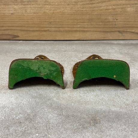 Indian Bookend