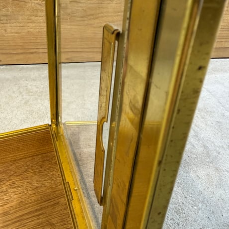 Biscuit Display Case