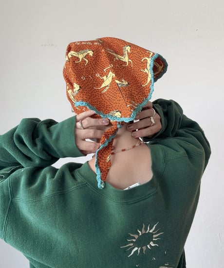 TAYO scarf