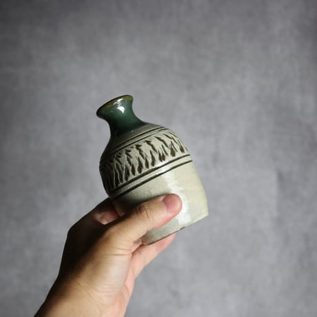 徳利1 灰緑釉 飛鉋 やちむん 陶器 北窯 松田共司工房:7004045