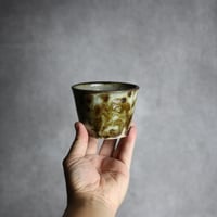 そば猪口中1 黒呉須 唐草 格子 やちむん 陶器 榮一工房:7013168
