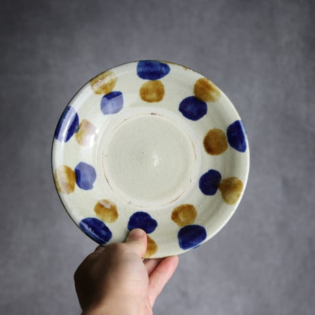6寸皿2 飴 呉須釉 点打 やちむん 陶器 漂窯:7010006