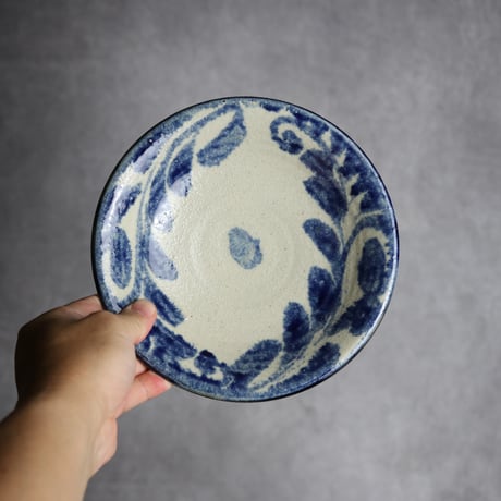 6寸皿1 呉須釉 唐草 やちむん 陶器 榮一工房:7013016