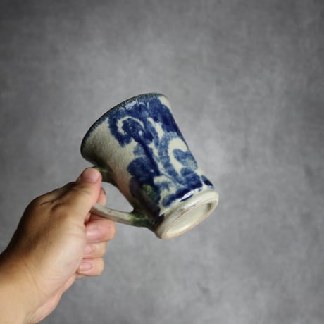 トールマグカップ1 呉須釉 唐草 やちむん 陶器 榮一工房:7013098