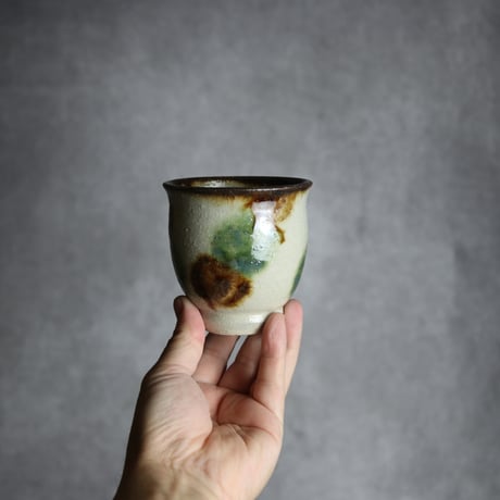 湯呑1 三彩 点打 やちむん 陶器 榮一工房:7013078