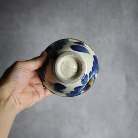 3.5寸マカイ1 飴 呉須釉 菊花 やちむん 陶器 北窯 松田共司工房:7004019