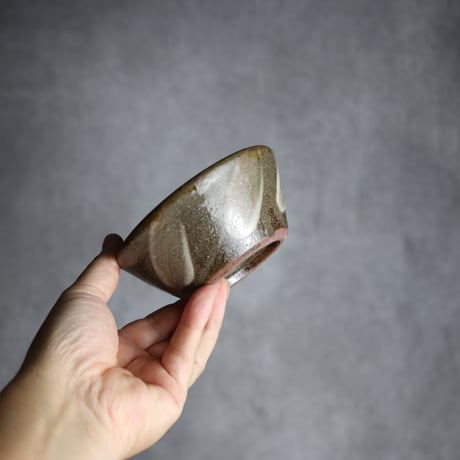 3.5寸鉢2 飴 呉須釉 波紋 やちむん 陶器 漂窯:7010029
