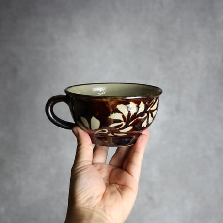 スープカップ 呉須釉 蝋抜 唐草 やちむん 陶器 真南風工房:7011026