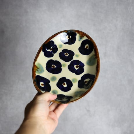 オーバル皿4 花紋 やちむん 陶器 エドメ陶房:7201002