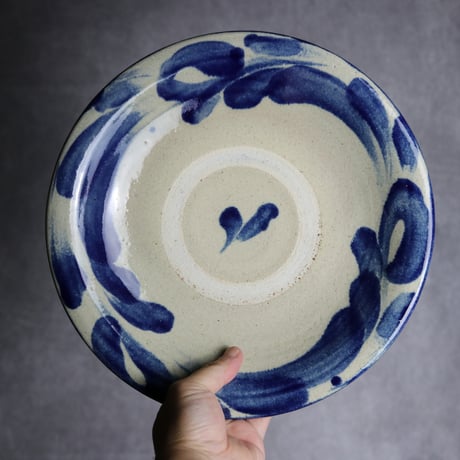 9寸皿1 呉須釉 唐草 やちむん 陶器 北窯 松田共司工房:70040011