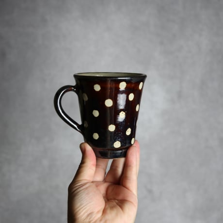 広口マグカップ 飴釉 蝋抜 点打 やちむん 陶器 真南風工房:7011025