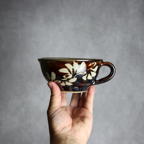 スープカップ 呉須釉 蝋抜 唐草 やちむん 陶器 真南風工房:7011026