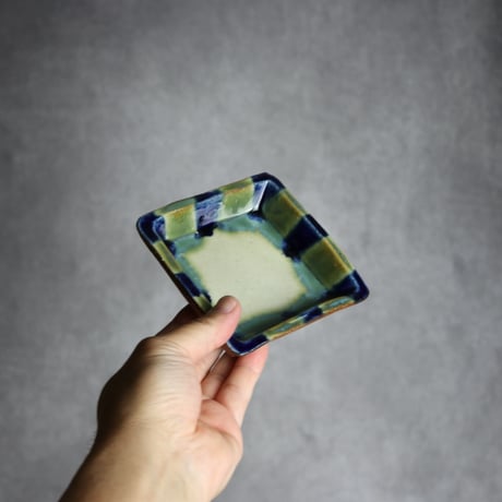 角皿3 呉須 緑釉 やちむん 陶器 漂窯:7010019