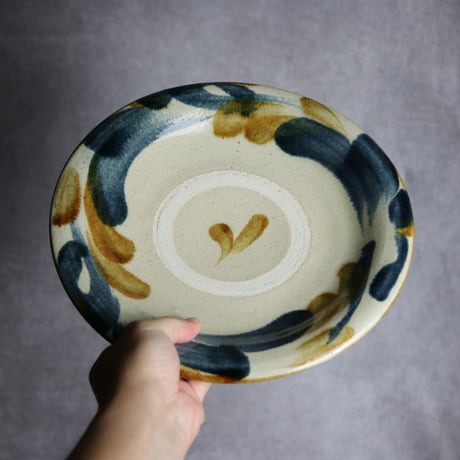 9寸皿1 飴呉須釉 唐草 やちむん 陶器 北窯 松田共司工房:70040011