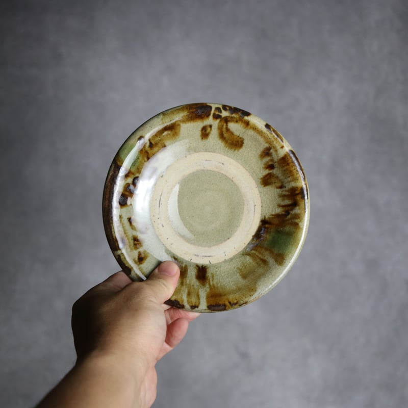 5寸皿2 飴 緑釉 唐草 やちむん 陶器 北窯 宮城正享工房:7005004 | MADE