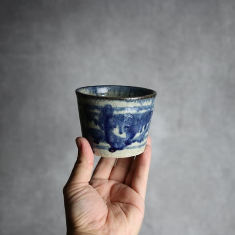 そば猪口中1 呉須 唐草 やちむん 陶器 榮一工房:7013168
