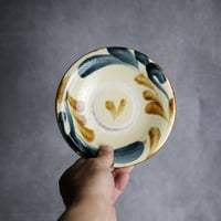 5寸皿1 飴呉須釉 唐草 やちむん 陶器 北窯 松田共司工房:7004006