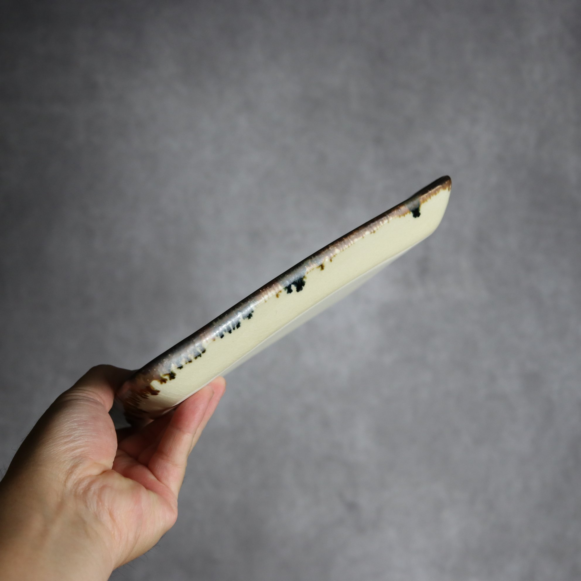 角皿1 青ドット紋 やちむん 陶器 エドメ陶房:7201007 | MADE IN OKINA