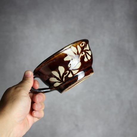 スープカップ 呉須釉 蝋抜 唐草 やちむん 陶器 真南風工房:7011026