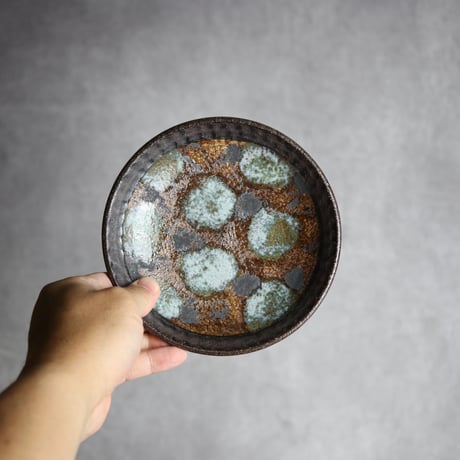 5寸皿1 黒シリーズ やちむん 陶器 sui:7022003