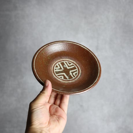 5寸皿1 幾何学紋 やちむん 陶器 榮一工房:7013011
