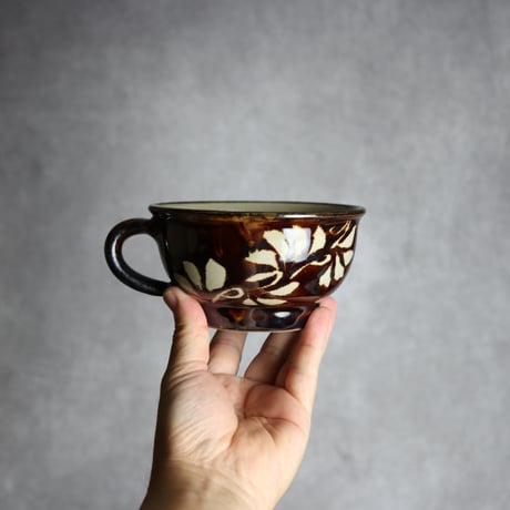 スープカップ 呉須釉 蝋抜 唐草 やちむん 陶器 真南風工房:7011026