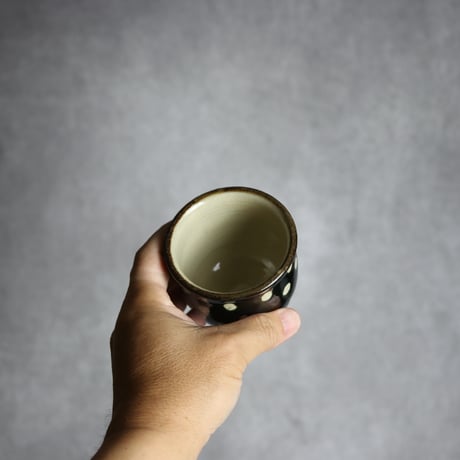 湯呑 呉須釉 蝋抜 点打 やちむん 陶器 真南風工房:7011021