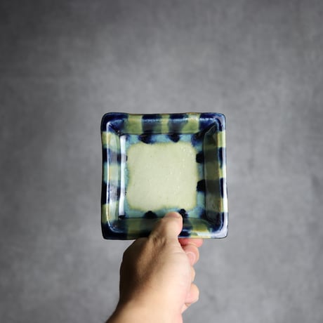 角皿2 呉須 緑釉 やちむん 陶器 漂窯:7010019