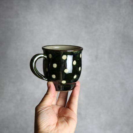 マグカップ 呉須釉 蝋抜 点打 やちむん 陶器 真南風工房:7011022