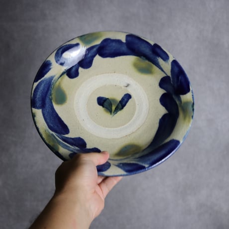 8寸皿1 呉須 緑釉 唐草 やちむん 陶器 北窯 松田共司工房:70040010