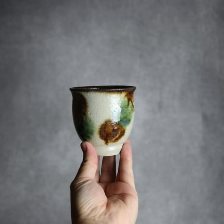 湯呑1 三彩 点打 やちむん 陶器 榮一工房:7013078