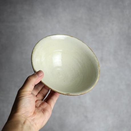 5寸マカイ1 飴 呉須釉 菊花双葉 やちむん 陶器 漂窯:7010022