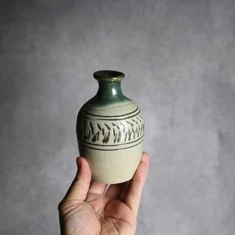 徳利1 灰緑釉 飛鉋 やちむん 陶器 北窯 松田共司工房:7004045