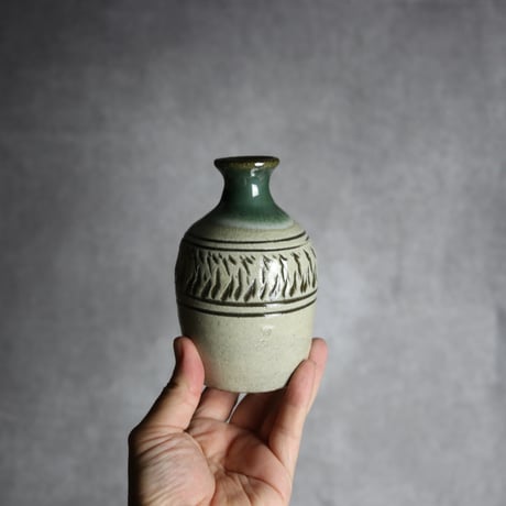 徳利1 灰緑釉 飛鉋 やちむん 陶器 北窯 松田共司工房:7004045
