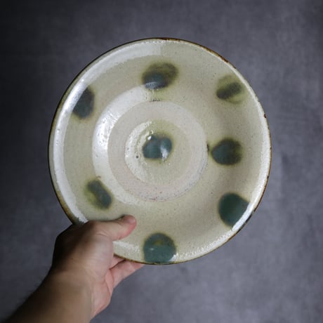7寸皿1 緑釉 点打 やちむん 陶器 北窯 松田共司工房:7004009